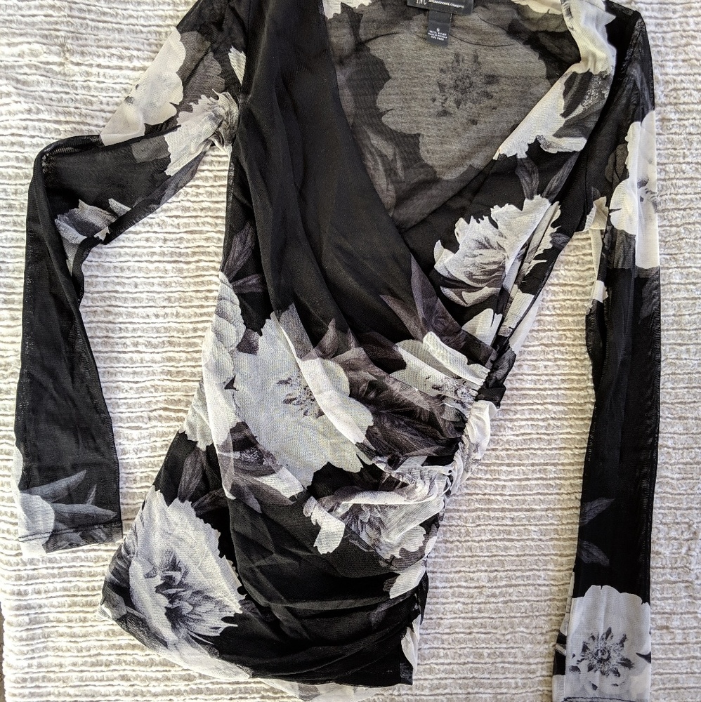 INC ruched floral top
